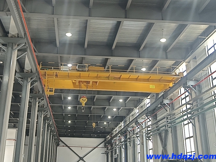 LH型32/5T電動葫蘆雙梁橋式起重機 LH型32/5T電動葫蘆雙梁橋式起重機