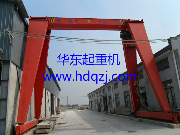 電動(dòng)葫蘆門式起重機(jī)